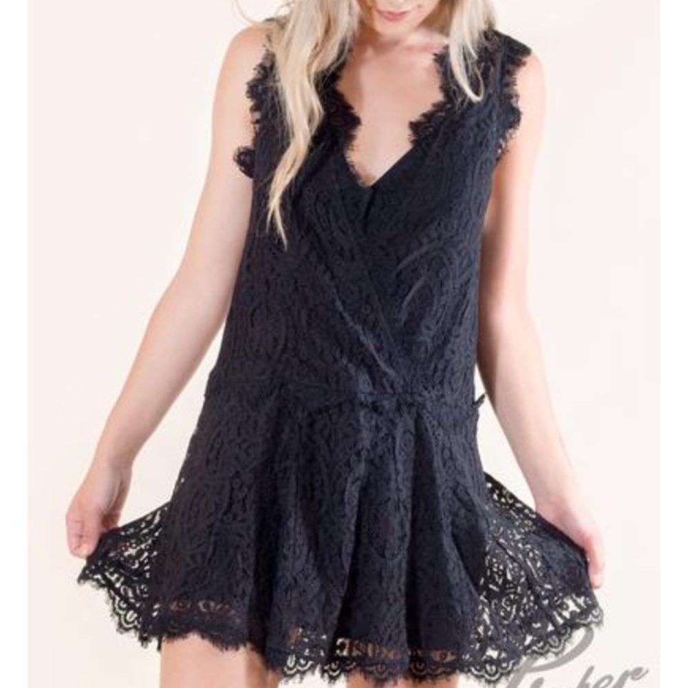 β₯οΈSold on βοΈβ₯οΈπHPπNWT Free People lace dress - Picture 1 of 8